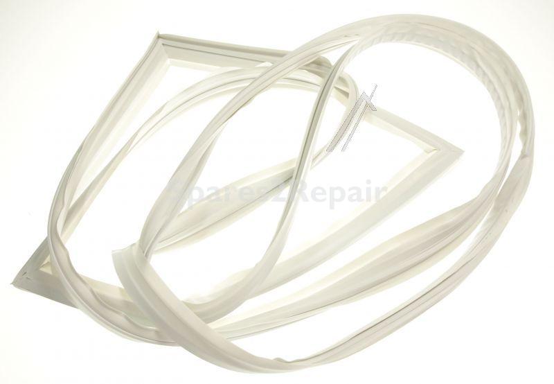Refrigerator Door Seal - 2426448680 Magnetic Seal White 7801 1600 [Electrolux Aeg]